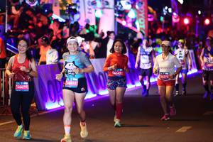 BIB: 
                            <button type="button" onclick="openModal(24249455)" class="btn btn-primary btn-sm float-right btn-popup" data-toggle="modal" data-target=".modal-high-quality">
                        <i class="fas fa-shopping-cart"></i> Add to Cart
                    </button>
                                            <button type="button" onclick="isThisMe(24249455, true)" class="btn btn-success btn-sm float-right btn-popup btn-isme hidden" data-toggle="tooltip" data-placement="bottom" title="นี่คือรูปของคุณใช่ไหม คลิกที่นี่เพื่อเอาเข้าอัลบั้ม">
                        <i class="fas fa-plus"></i> Add to album
                    </button>
                    <button type="button" onclick="isThisMe(24249455, false)" class="btn btn-warning btn-sm float-right btn-popup btn-isnotme hidden">
                        <i class="fas fa-ban"></i> Remove from album
                    </button>